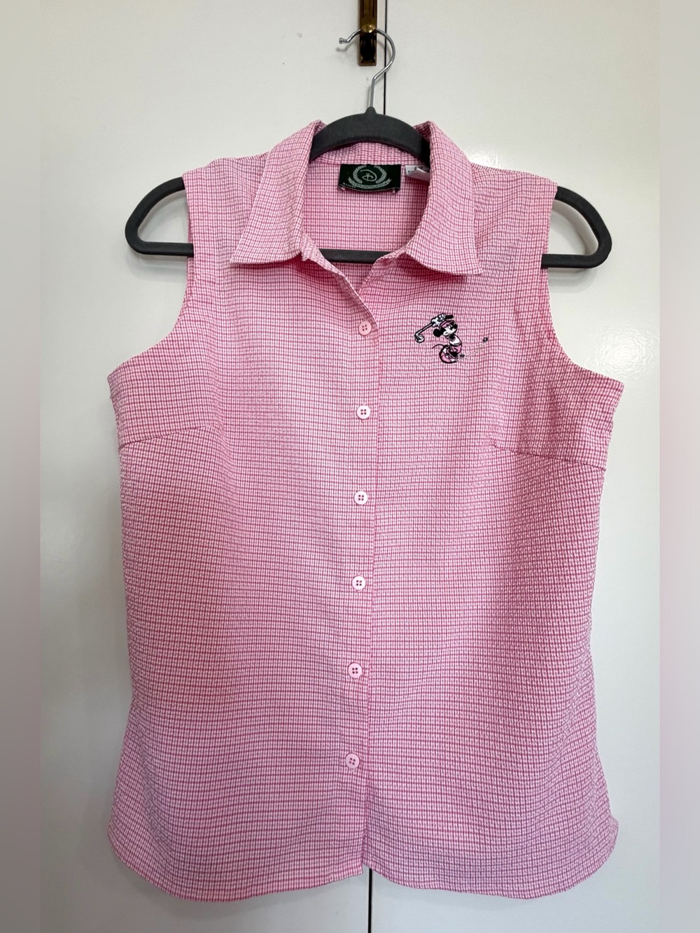 Disney Pink Sleeveless Button-Down Top with Embroidered Golfing Minnie